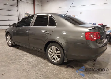 2007 Volkswagen Jetta Wolfsburg Edition z USA, uszkodzony, nr VIN 3VWEF71K37M162741